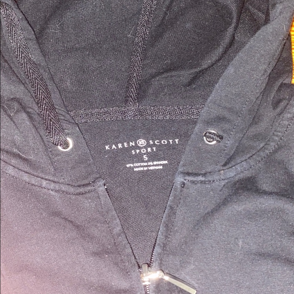 Black jacket - Picture 3 of 3